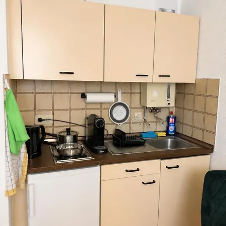 Aimaq Schlachte 3* Bremen